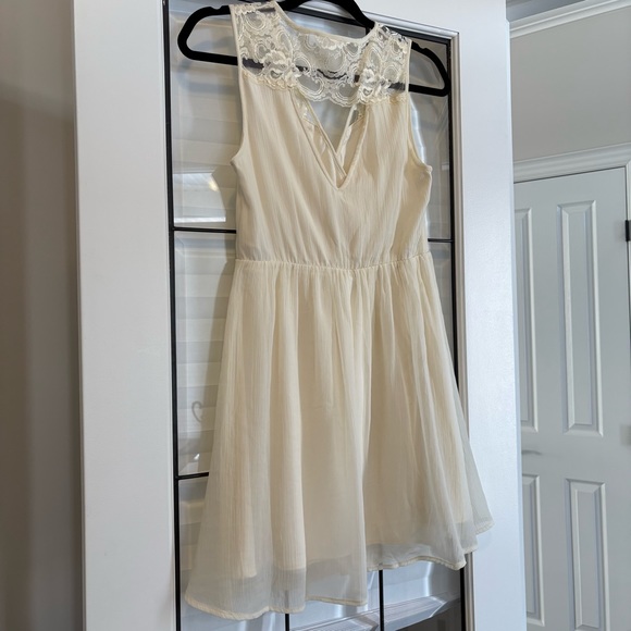 Vero Moda short dress - Picture 7 of 10